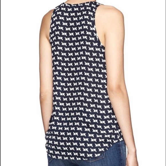Theory Blue Silk Arrow Print Isaac Tank Top EUC Size Medium E0202545 - Picture 2 of 12